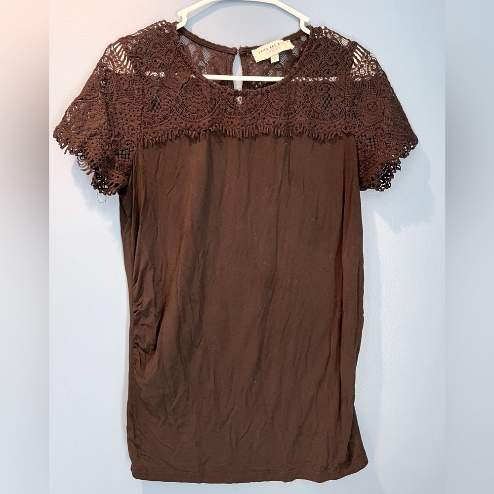 Black Lace Yoke Top Maternity Shirt